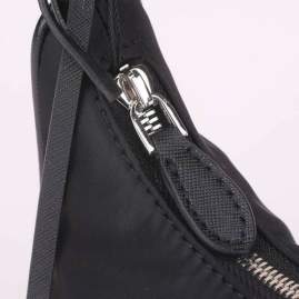 Picture of Prada Handbags _SKUfw167300802fw